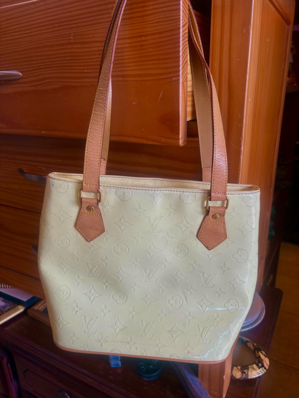 Louis Vuitton Cream Monogram Vernis Tote with Tan Handles